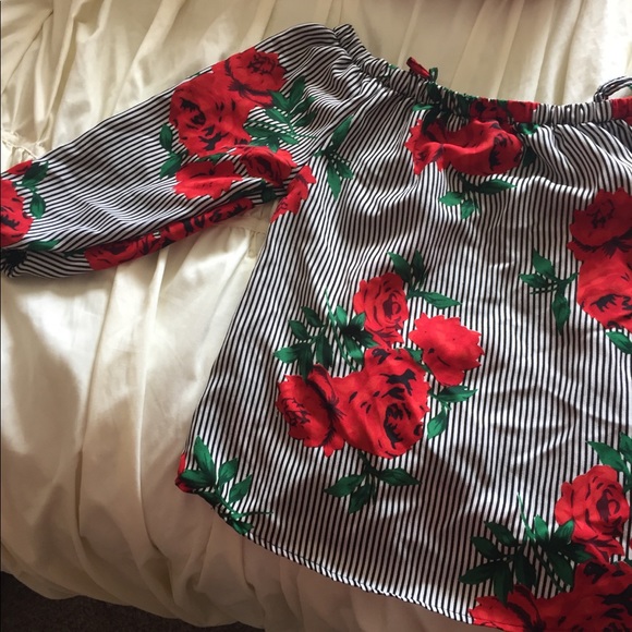 Reposh. Super cute off the shoulder shirt. - Picture 2 of 3